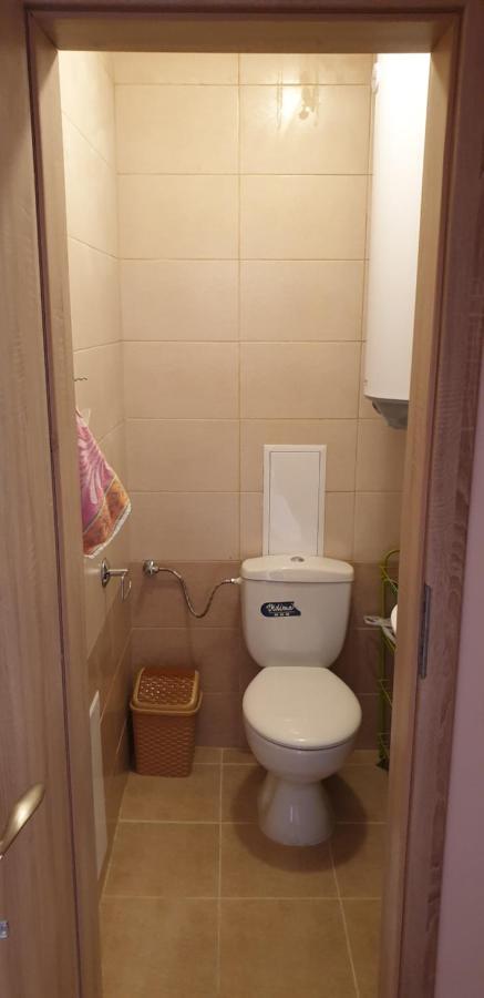 Family Holiday Apartments Breez 1 Varna Exteriör bild